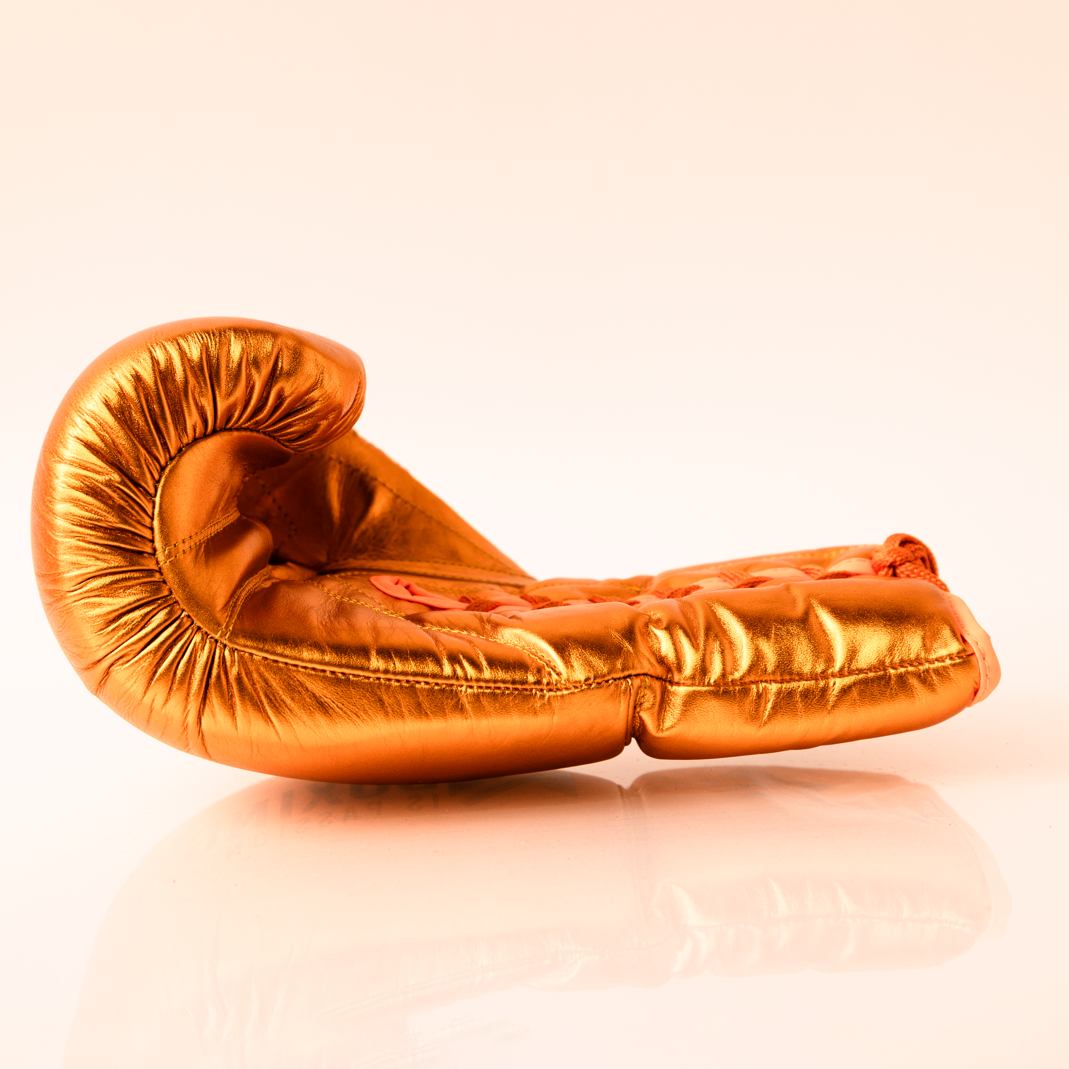 metallicorangesparringprofessionalboxinggloves14ozlaceupside.png